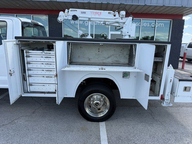 Used 2017 Ford F450 XL w/ Power Equipment Group AWD/4WD image 16