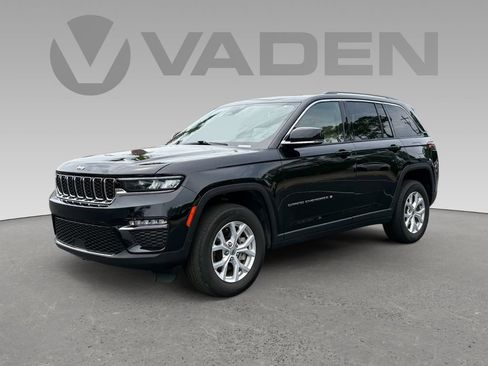 Used 2023 Jeep Grand Cherokee Limited AWD/4WD image 23