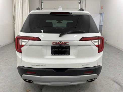 Used 2021 GMC Acadia SLT w/ Preferred Package image 4