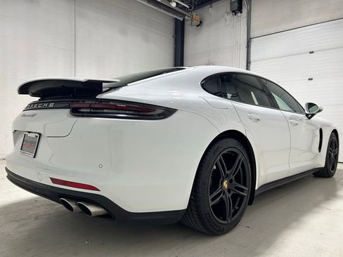 Used 2018 Porsche Panamera 4S w/ Premium Package Plus AWD/4WD image 8
