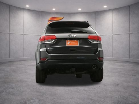 Used 2016 Jeep Grand Cherokee Limited image 40