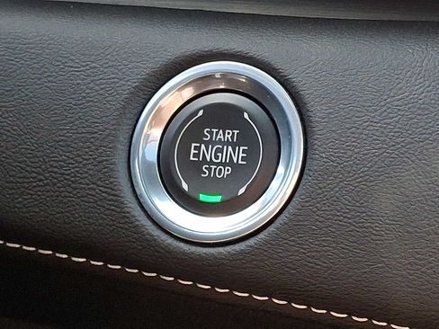 Certified 2023 Cadillac Escalade Premium Luxury w/ LPO, Floor Liner Package AWD/4WD image 23