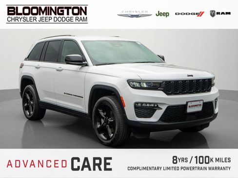 Used 2023 Jeep Grand Cherokee Limited w/ Black Appearance Package AWD/4WD image 1