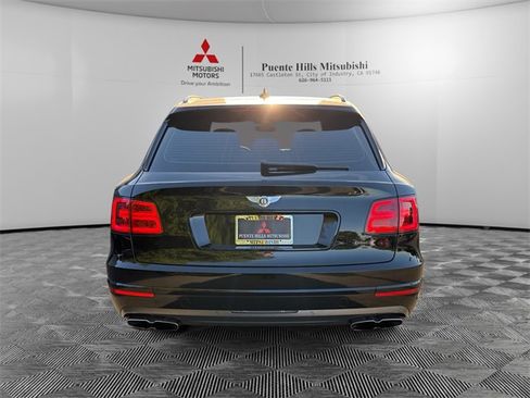 Used 2020 Bentley Bentayga image 6