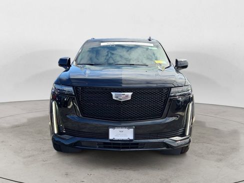 Certified 2024 Cadillac Escalade Sport w/ LPO, ONYX Package image 9