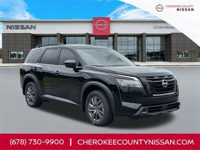 New 2025 Nissan Pathfinder SV w/ Black Appearance Package