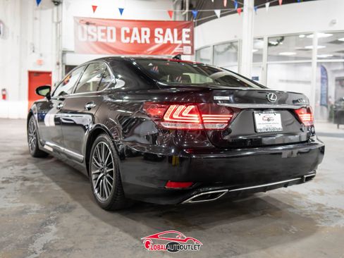 Used 2016 Lexus LS 460 AWD w/ F Sport Package image 5