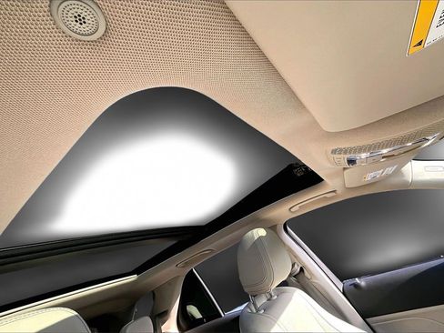 Used 2020 Mercedes-Benz GLE 350 4MATIC image 27