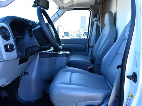 New 2027 Ford E-450 and Econoline 450 Super Duty w/ Power Equipment Group image 6