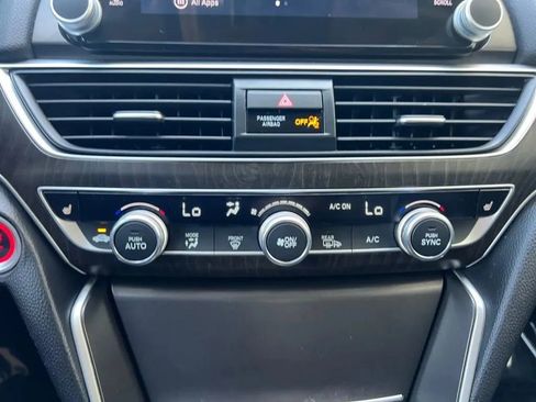 Used 2018 Honda Accord EX-L image 41