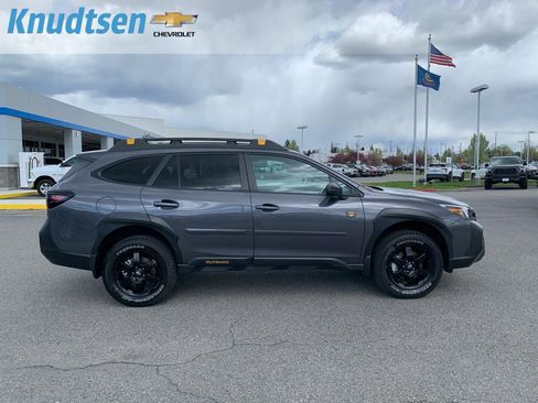 Used 2025 Subaru Outback Wilderness image 8