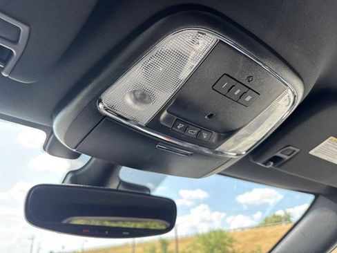 Used 2020 Jeep Grand Cherokee Altitude AWD/4WD image 33