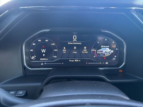 Used 2023 GMC Sierra 1500 AT4 w/ AT4 Premium Package image 10