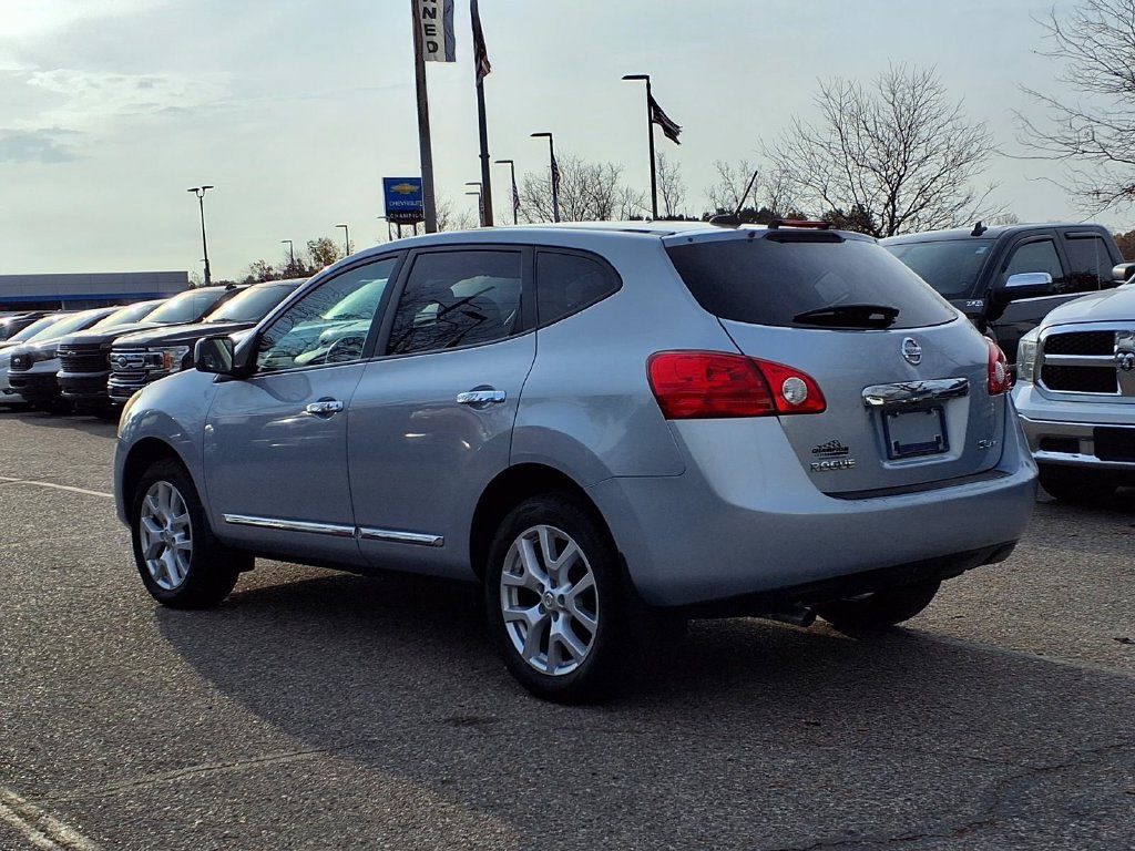 Used 2011 Nissan Rogue SV w/ SL Pkg AWD/4WD image 6