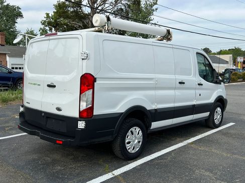 Used 2015 Ford Transit 250 130 Low Roof w/ Exterior Upgrade Package RWD image 17