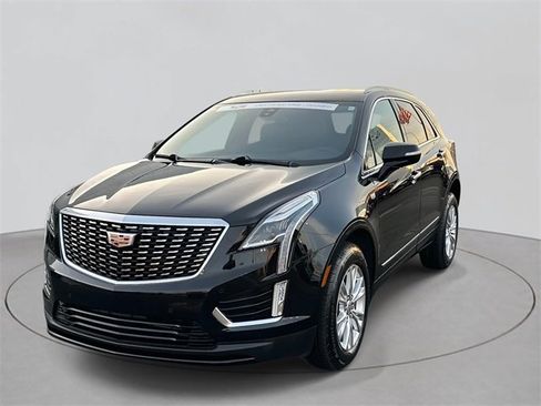 Certified 2024 Cadillac XT5 Luxury w/ LPO, Floor Liner Package image 1