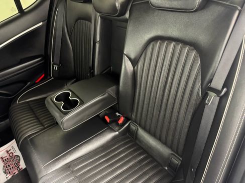 Used 2019 Genesis G70 2.0T Advanced w/ Elite Package image 39