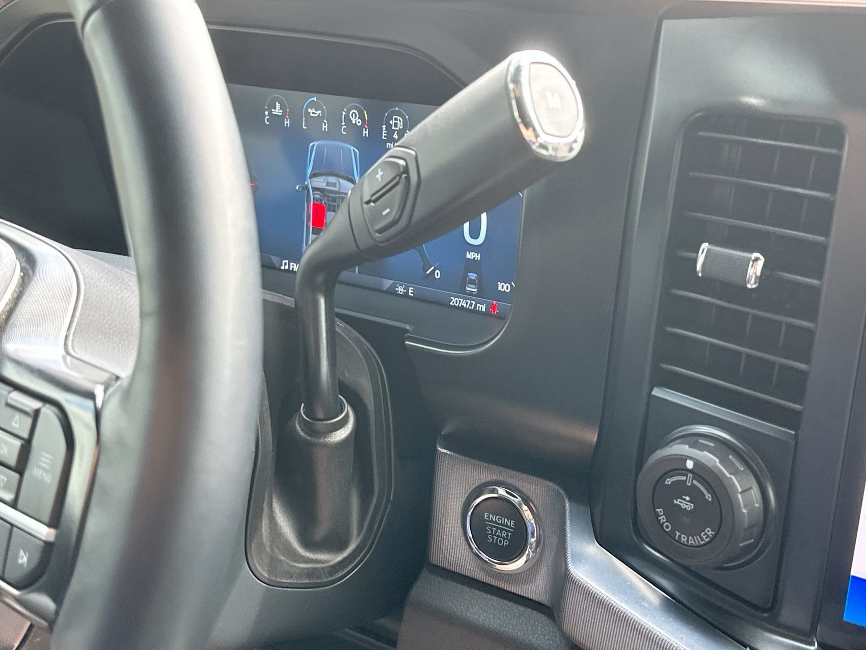 Used 2025 Ford F350 Platinum AWD/4WD image 20