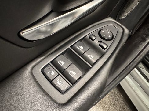 Used 2015 BMW M3 image 23