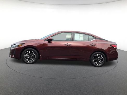 Used 2025 Nissan Sentra SV w/ All-Weather Package FWD image 8