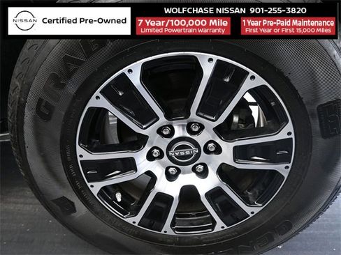Certified 2024 Nissan Titan SV w/ SV Convenience Package image 15