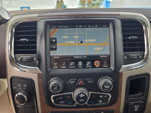 Used 2015 RAM 2500 Laramie AWD/4WD image 16