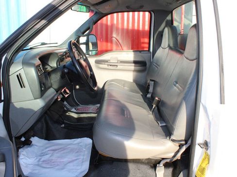 Used 2002 Ford F450 XL RWD image 11