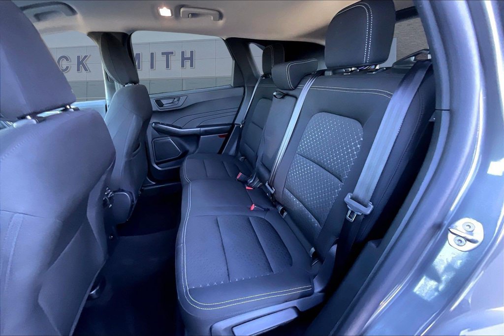 Certified 2025 Ford Escape Active AWD/4WD image 22