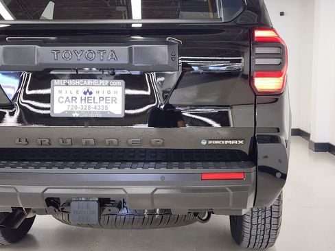 Used 2025 Toyota 4Runner 4WD image 47