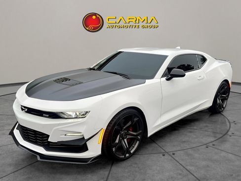 Used 2020 Chevrolet Camaro SS image 1