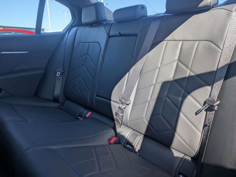 Used 2026 BMW 530i w/ Premium Package image 17