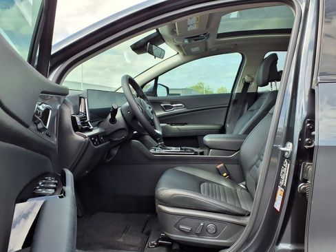 Used 2025 Kia Sportage SX FWD image 24