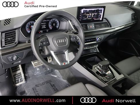 Certified 2025 Audi SQ5 Premium Plus w/ Premium Plus Package AWD/4WD image 2