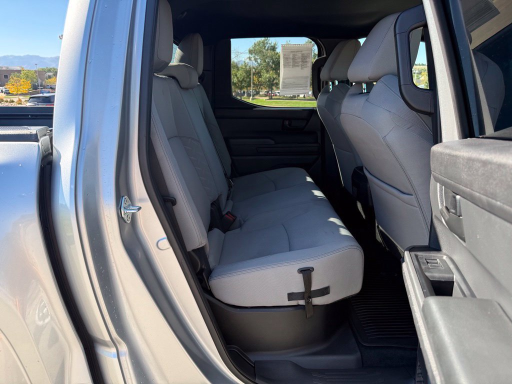 Used 2025 Toyota Tacoma SR5 AWD/4WD image 29