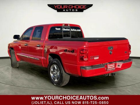 Used 2005 Dodge Dakota SLT image 3