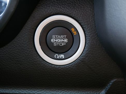 Used 2023 RAM 1500 Big Horn AWD/4WD image 27