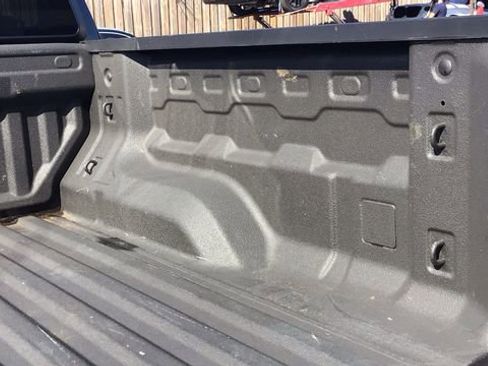 Used 2025 Chevrolet Colorado Trail Boss image 10