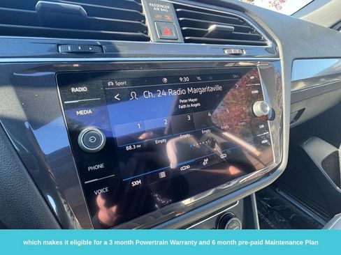 Used 2021 Volkswagen Tiguan SE R-Line w/ 3rd Row Seat Package image 27