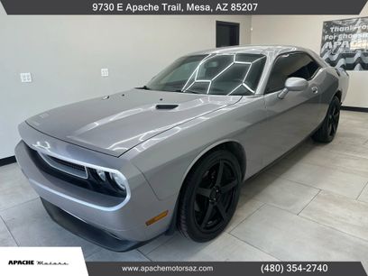 Used 2014 Dodge Challenger SXT