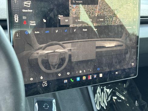 Used 2024 Tesla Model 3 Standard Range RWD image 15