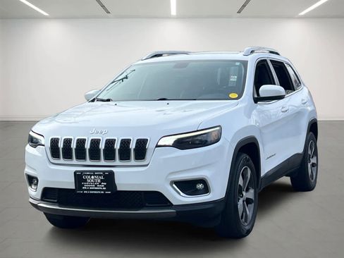 Used 2019 Jeep Cherokee Limited image 2