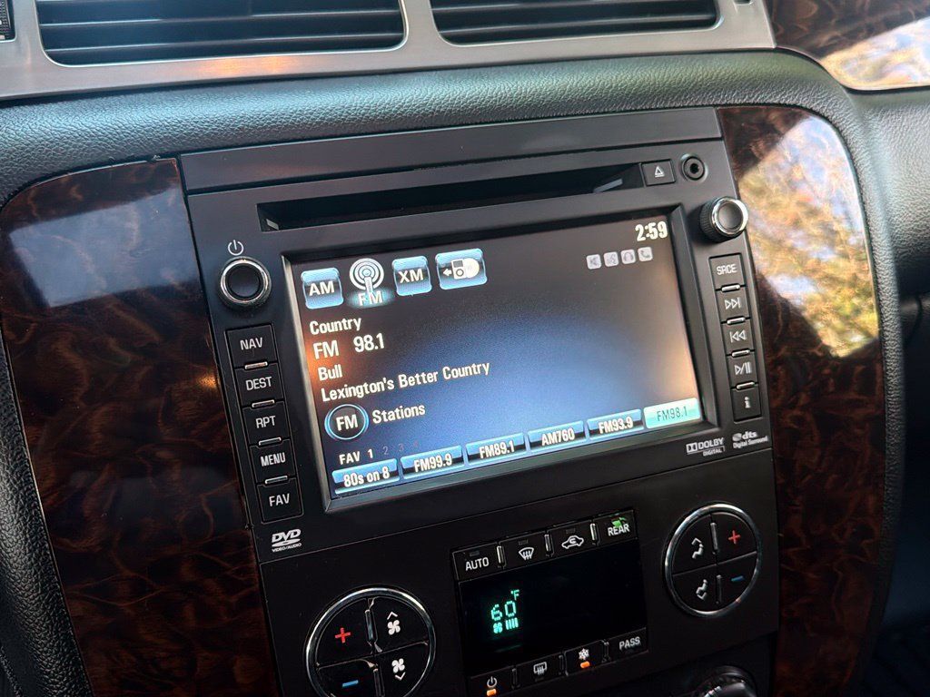 Used 2013 GMC Yukon Denali AWD/4WD image 14