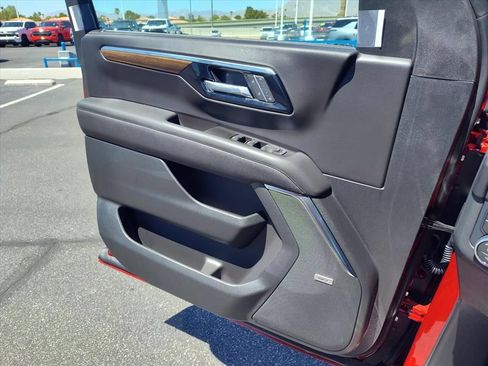 New 2026 Chevrolet Tahoe High Country AWD/4WD image 9