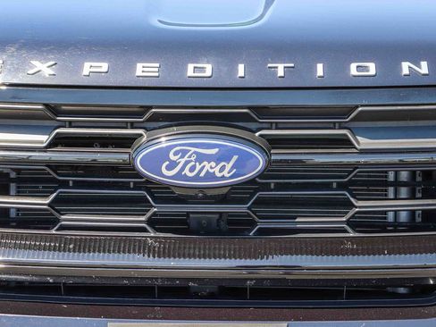 Certified 2025 Ford Expedition Max Active RWD image 11