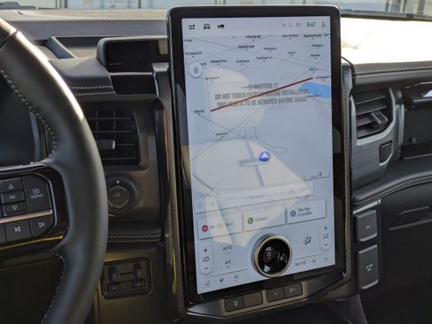 New 2025 Ford F150 Lightning Platinum image 31