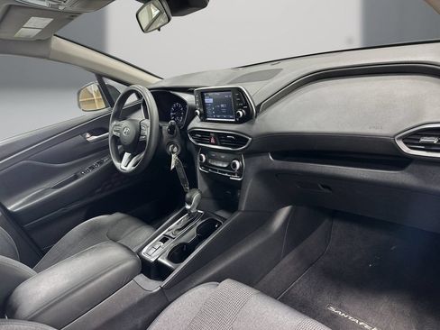 Used 2019 Hyundai Santa Fe SE FWD image 16