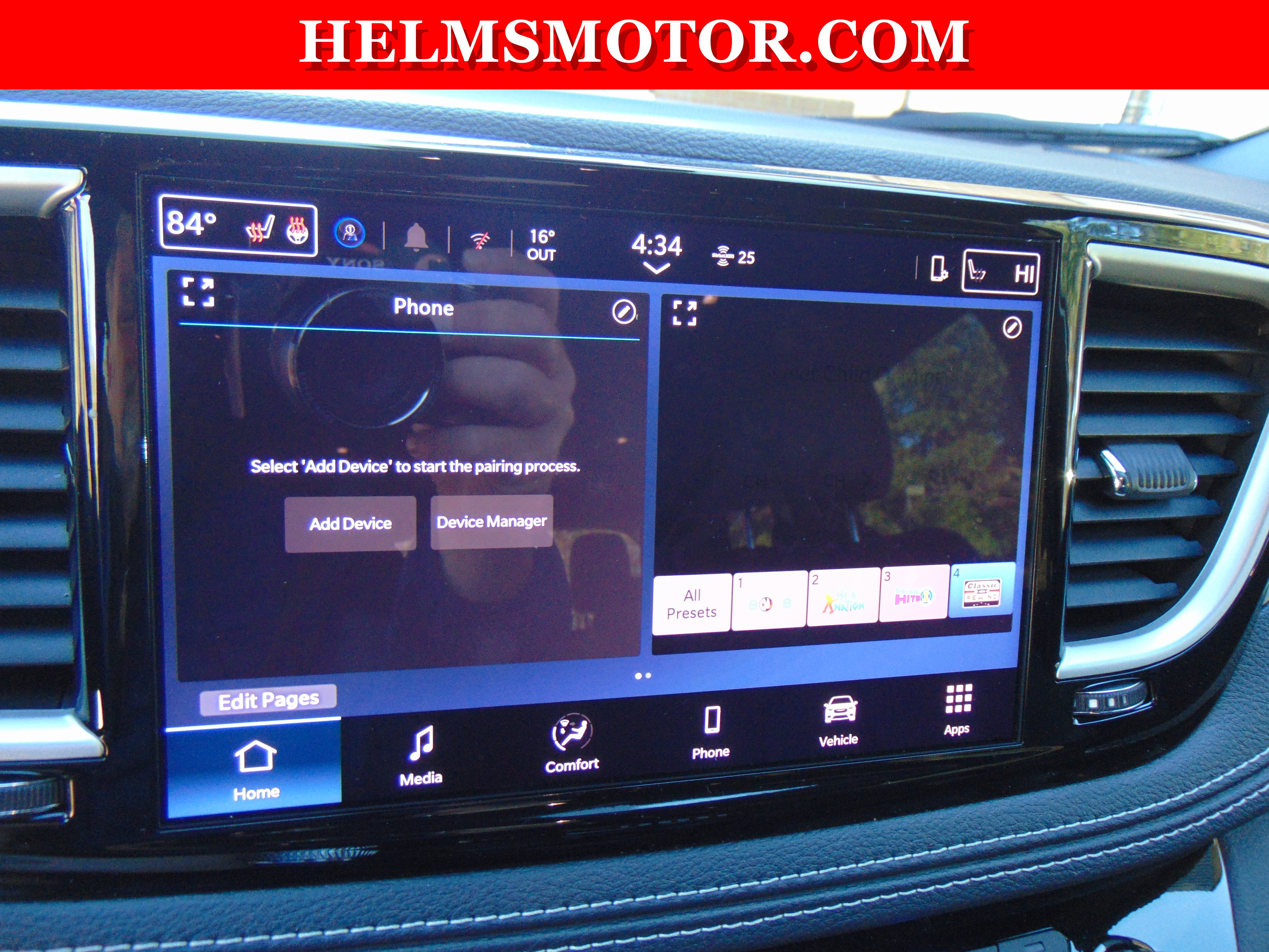 New 2026 Chrysler Pacifica Select FWD image 30
