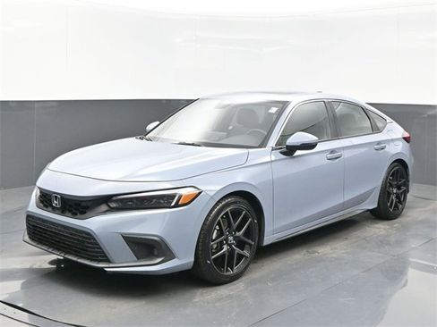 Certified 2022 Honda Civic Sport Touring image 1