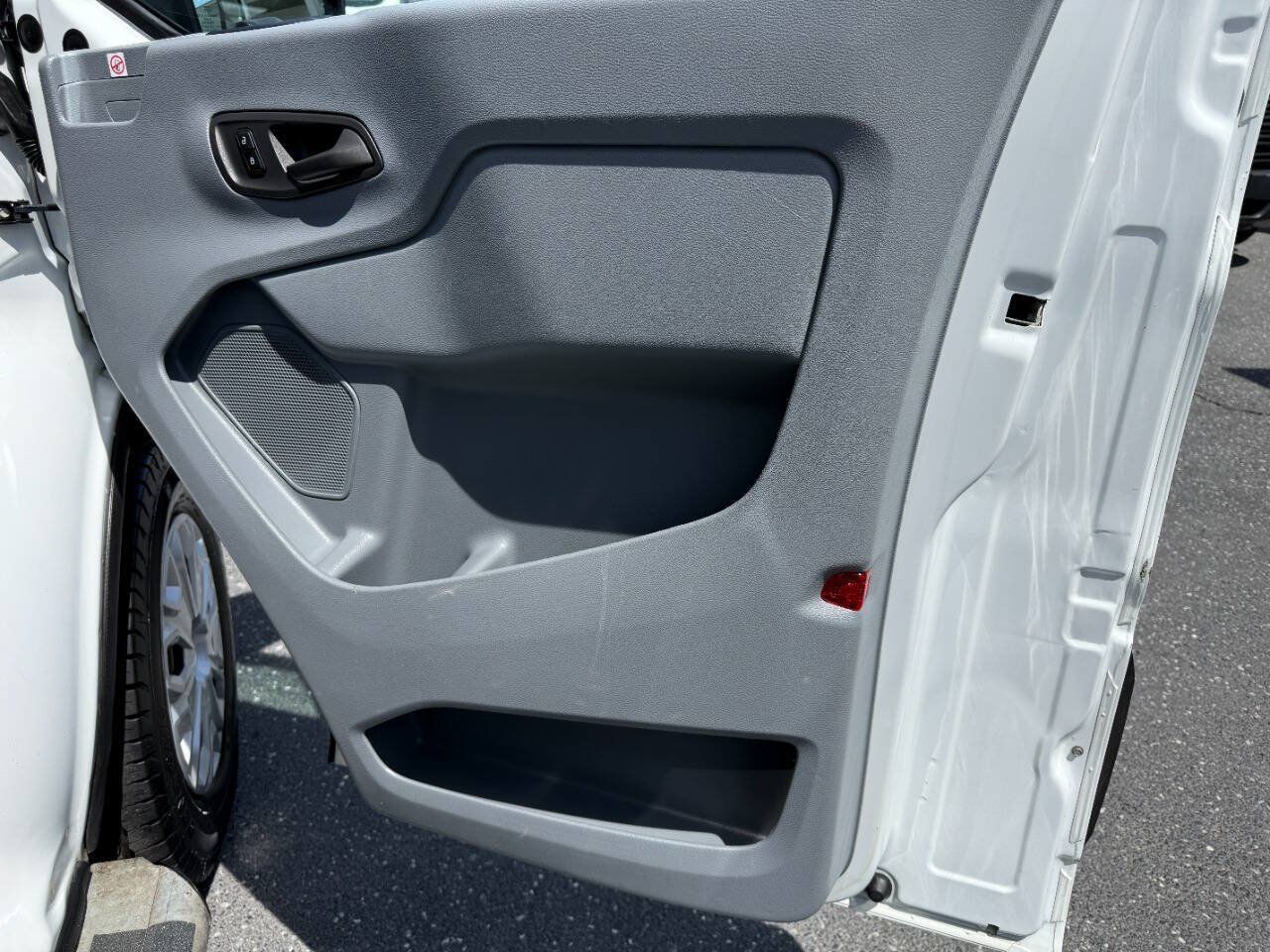 Used 2019 Ford Transit 250 130 Low Roof w/ Exterior Upgrade Package RWD image 23