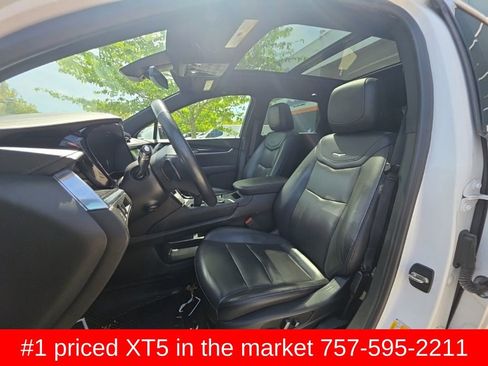 Used 2021 Cadillac XT5 Premium Luxury image 8